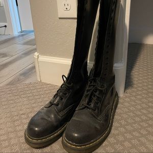 20 Eye Doc Martens